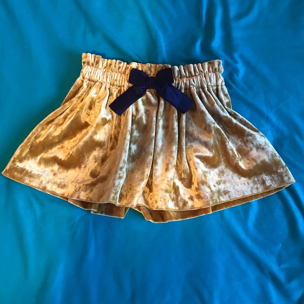 Adorable size 18 month Velvet Skirt
